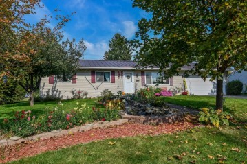 1104 Wilbur St, Watertown, WI 53098-2427