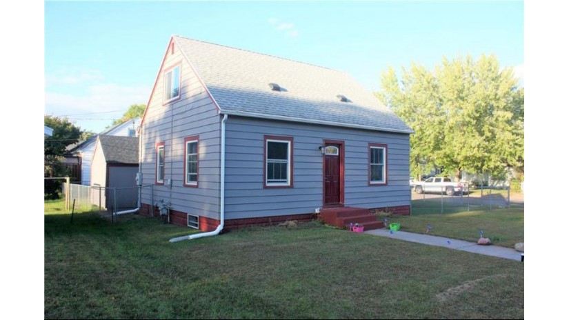 704 Folsom Street Eau Claire, WI 54703 by Donnellan Real Estate $145,000