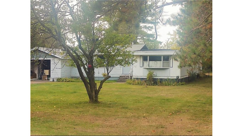 11686 35th Avenue Chippewa Falls, WI 54729 by Cb Brenizer/Eau Claire $69,900