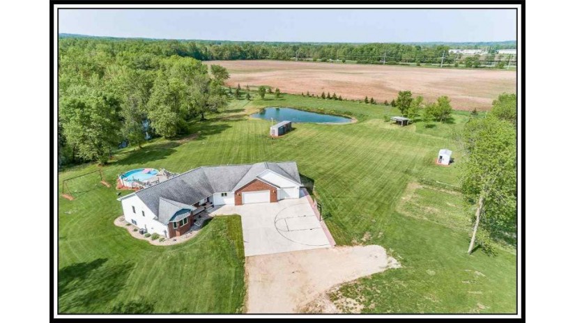 640 Spurr Road New London, WI 54961 by Century 21 Ace Realty $589,900