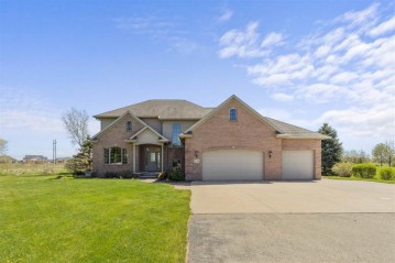 2759 W Honeysuckle Lane, Grand Chute, WI 54913