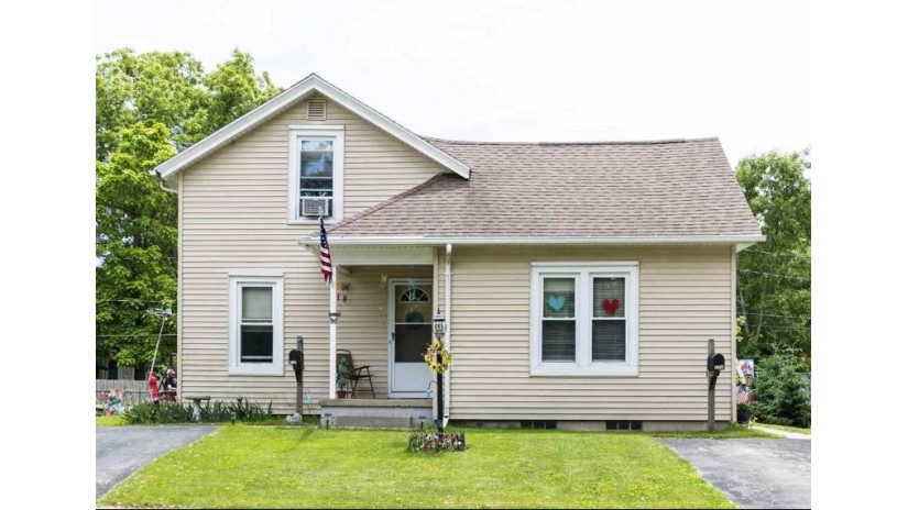 520 Wallace Street New London, WI 54961 by Keller Williams Fox Cities $90,000