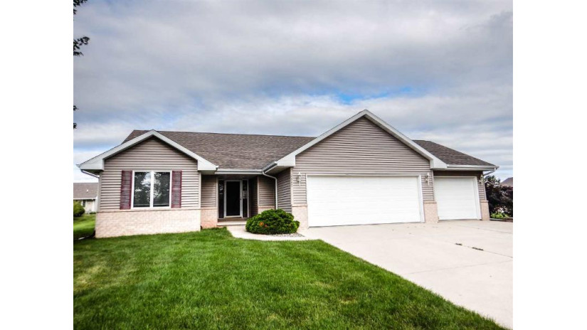 2685 Spica Lane Bellevue, WI 54311 by Trimberger Realty, Llc $254,900