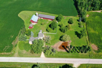 E5086 Jefferson Road, Ahnappe, WI 54201