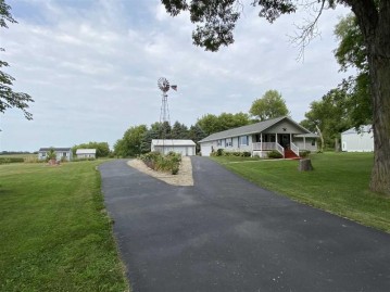 W12717 Olden Road, Ripon, WI 54971