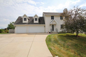 3758 Sandpiper Way, Scott, WI 54311-7291