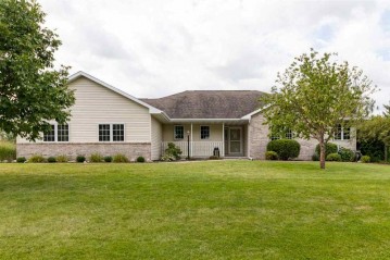 2395 Roselawn Lane, Algoma, WI 54904