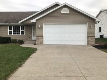 2189 Hillington Drive, Fox Crossing, WI 54956