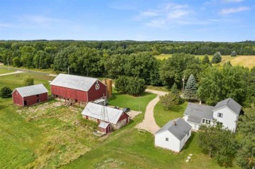 W10247 Cedar Road, Dale, WI 54940