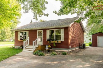 35 N 5th Street, Winneconne, WI 54986