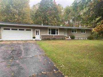 E1496 North Lake Road, Iola, WI 54945