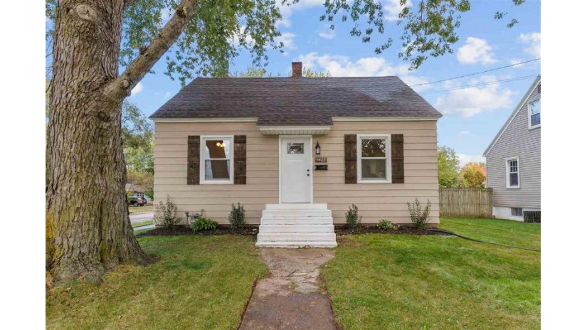 1402 Berger Street Oshkosh, WI 54902 by Beckman Properties $144,900