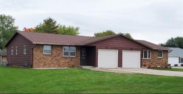 2695 Packerland Drive, Ashwaubenon, WI 54313-6107