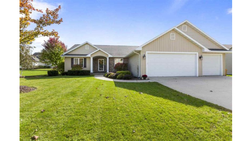 219 Whitenack Court Neenah, WI 54956 by Coldwell Banker Real Estate Group $374,900