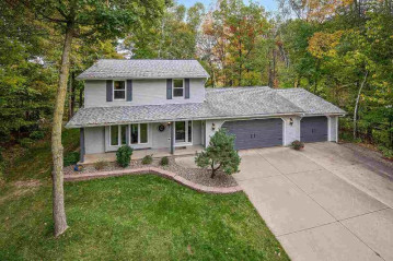 3126 Inverness Lane, Scott, WI 54229-9779