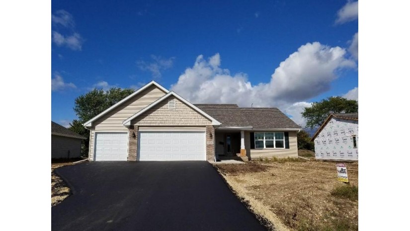 739 Limerick Ln Beloit, WI 53511 by Key Realty, Inc $250,260