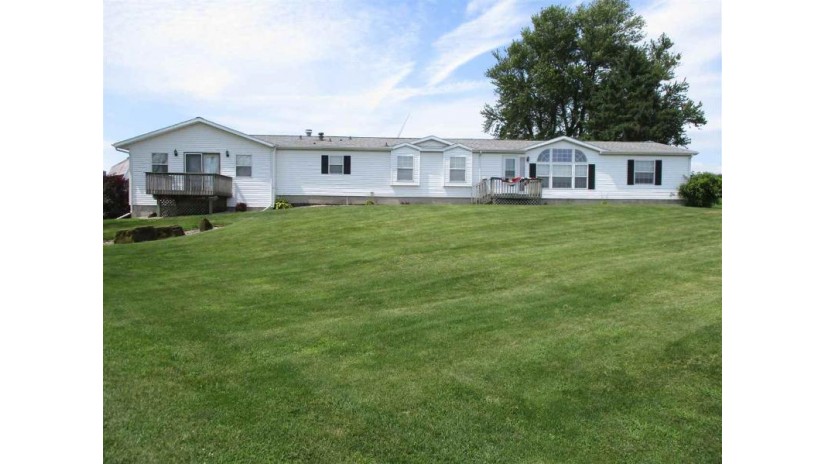 11329 Prairie Rd Seymour, WI 53530 by Teasdale Realty & Auction Serv, Llc $510,000