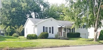 143 S Taylor St, Lancaster, WI 53813