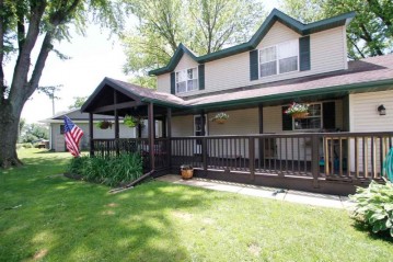 S8033 Maple Park Rd, Sumpter, WI 53578