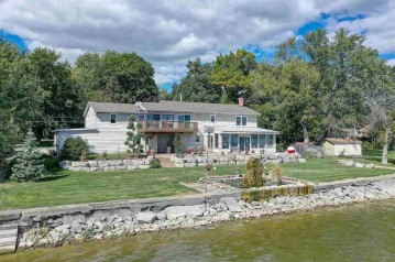 W9561 Lake Dr, Sumner, WI 53534