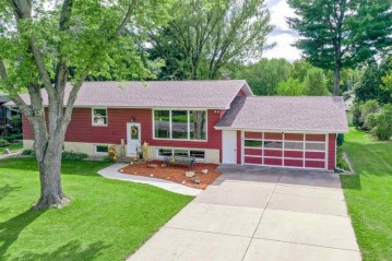 1211 Hillcrest Rd, Black Earth, WI 53515