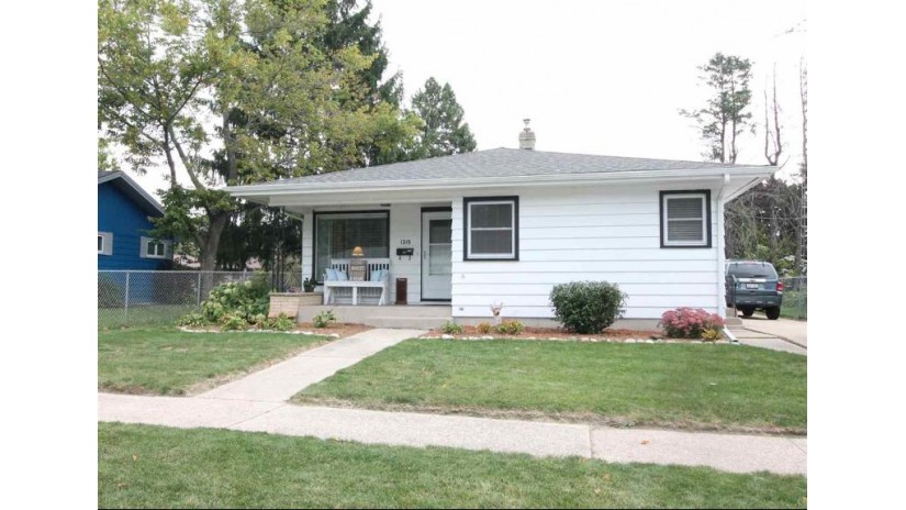 1315 S Pearl St Janesville, WI 53546 by Briggs Realty Group, Inc $139,900
