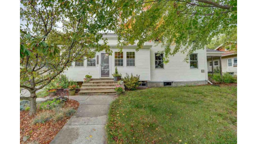 320 Market St DeForest, WI 53532 by Century 21 Affiliated $244,900