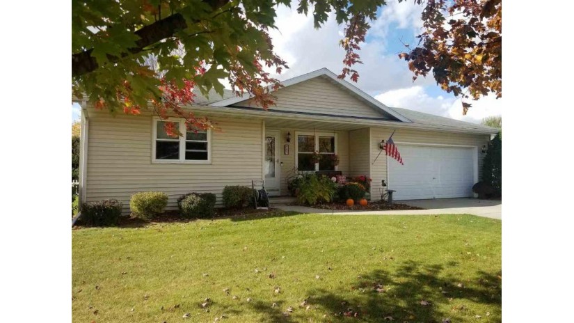 83 Debbie Dr Evansville, WI 53536 by Century 21 Affiliated $259,900