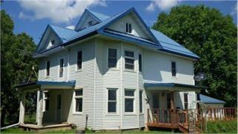 16252 King Rd McGregor, IA 52157 by Re/Max Ridge-N-River $220,000