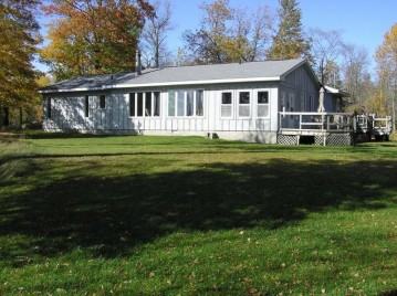 385 Wickman Rd, Washington Island, WI 54246