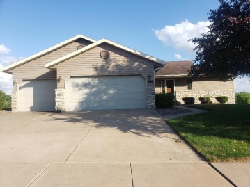 191 Eagles Bluff Rd, La Crescent, MN 55947