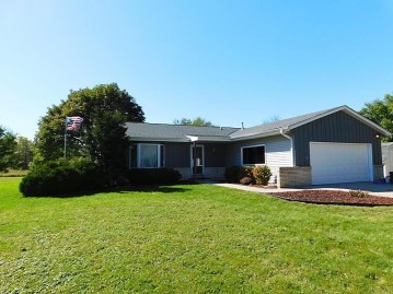 13515 W Lisbon Rd, Brookfield, WI 53005-1203