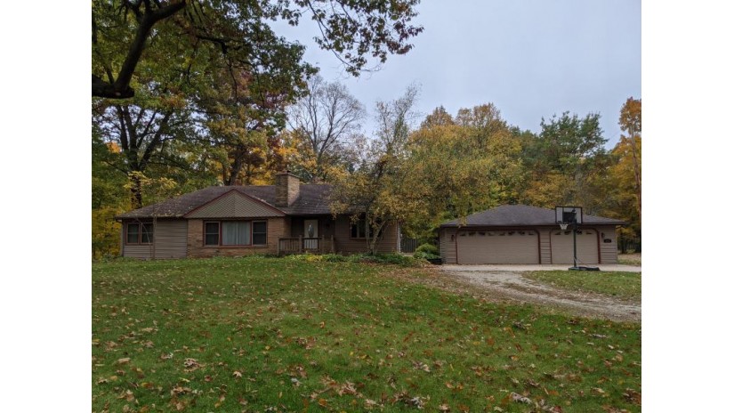 3453 W 8 Mile Rd Raymond, WI 53108 by Keller Williams-Franksville $329,000