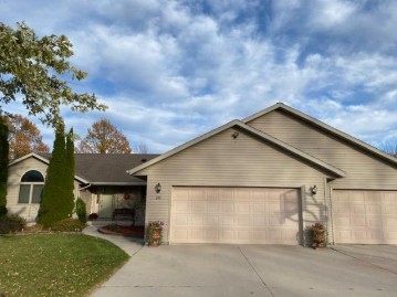 246 Highland St, Adell, WI 53001-1552