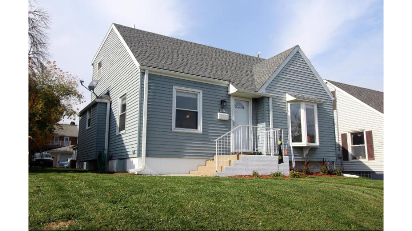 3835 S 36th St Greenfield, WI 53221 by Redefined Realty Advisors LLC $159,900