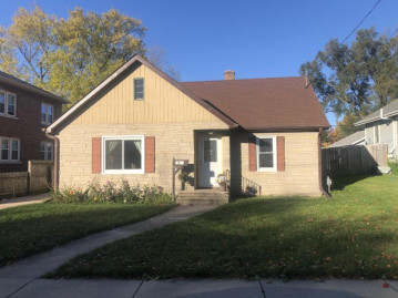 6328 38th Ave, Kenosha, WI 53142-7059