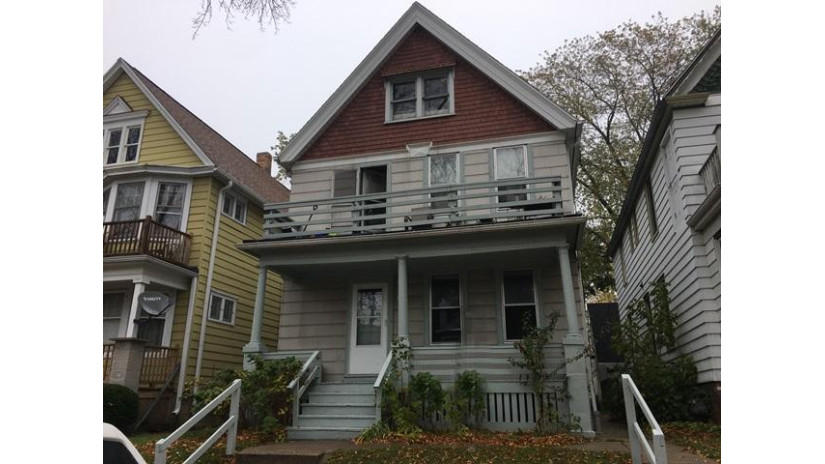 2740 N Fratney St 2740A Milwaukee, WI 53212 by The Rosemont Group Brokerage $149,000