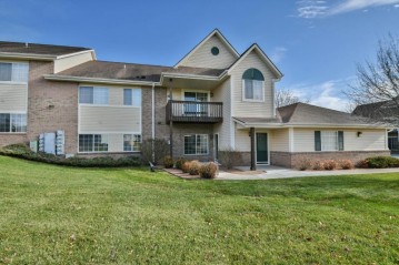 6926 Dale Dr 13, Caledonia, WI 53402-9414