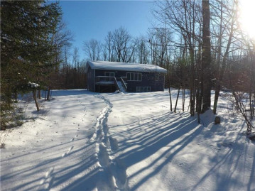 6448 Uncle Toms Road, Winter, WI 54896