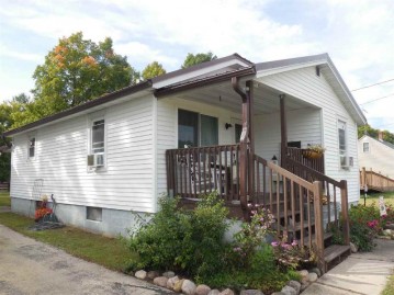 211 N Franklin Avenue, Coleman, WI 54112