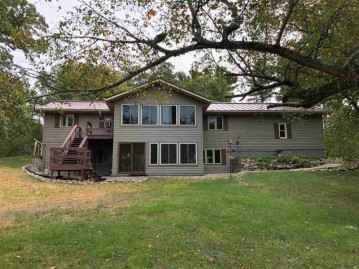 W3808 River Court, Leon, WI 54965-8140