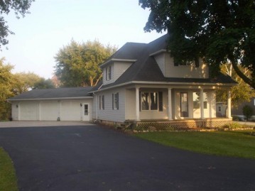 104 Central Street, Potter, WI 54160