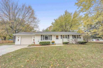 329 Nancy Lane, Pulaski, WI 54162