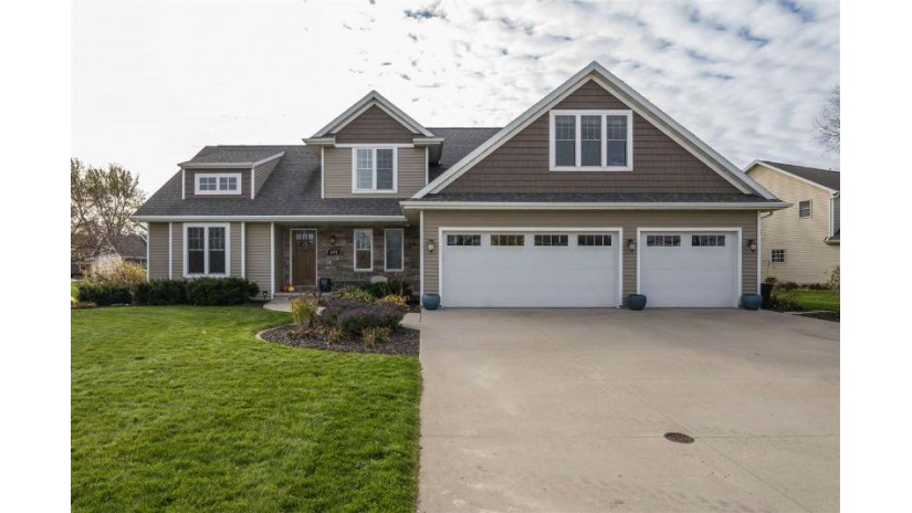 W5277 Waterview Drive Sherwood, WI 54169 by Expert Real Estate Partners, Llc $350,000