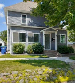 94 9th Street, Clintonville, WI 54929-1446
