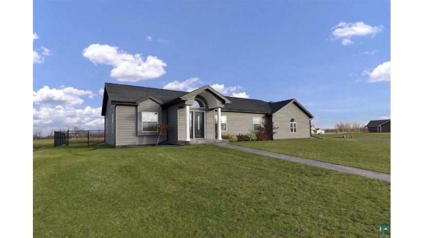 29 Spartan Circle Dr Superior, WI 54880 by Re/Max Results $332,000