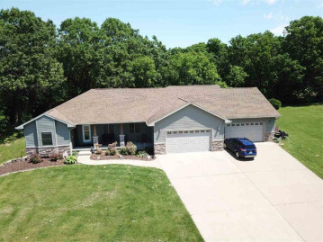 412 Alyssa St, Tomah, WI 54660