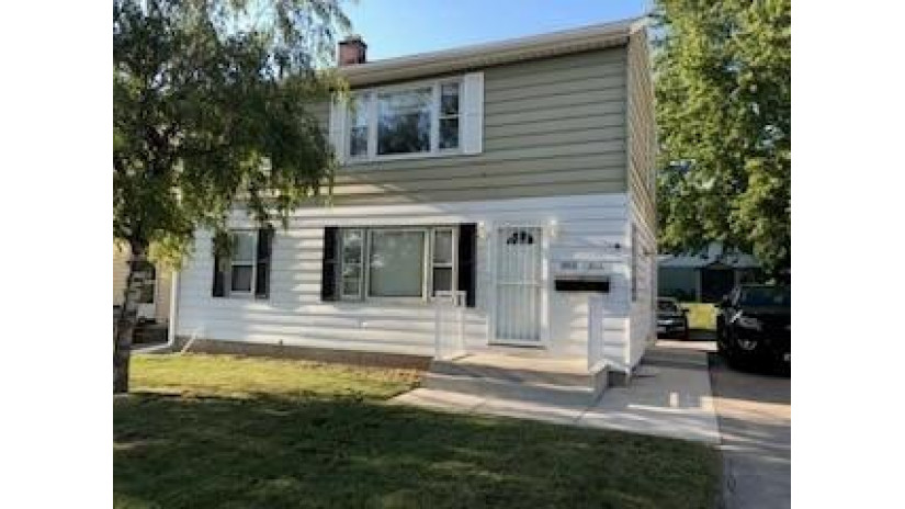 6912-14 Oklahoma Ave Milwaukee, WI 53219 by Rock Realty $169,900