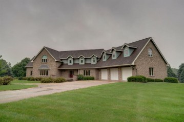 6390 Brandywood Tr, Windsor, WI 53590