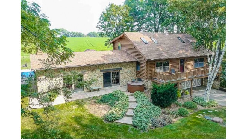 7050 Lavina Rd Dane, WI 53529 by Re/Max Preferred $549,900